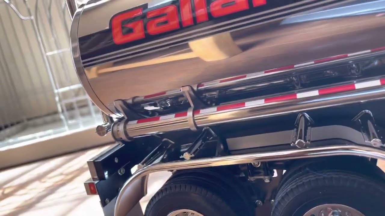 タミヤ1/14RC トレーラートラック用 フューエルタンク トレーラー完成
