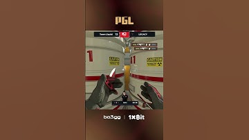 latto CLUTCHES 1v2 with an INSANE QUAD KILL! #pgl #cs #кс #bucharest #csgo