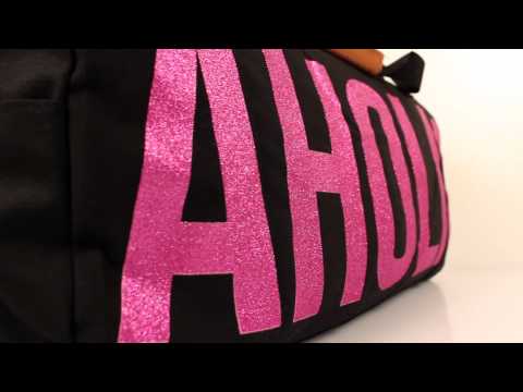 Glam-Aholic Duffle Bag Features! 
