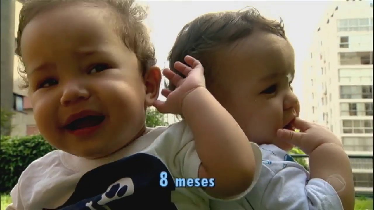 Veja a emocionante história do casal que teve três gestações de gêmeos mesmo com vasectomia