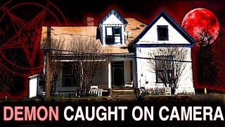 DEMON Caught On Camera @ HAUNTED HILL HOUSE (SCARIEST Place In TEXAS) | REAL Paranormal Activity