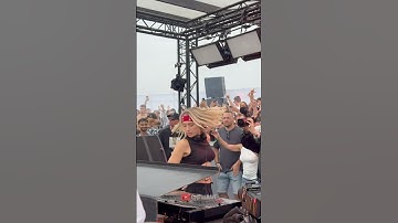 NOVAH IS ON FIRE…🔥#novah #techno #hardstyle #technoparty #cyprusrave #rave #festival #wecandance