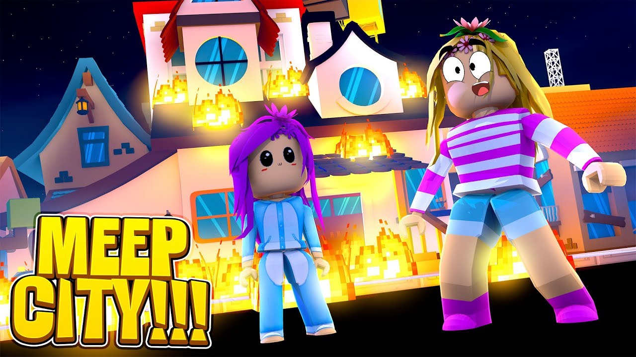 Roblox Roleplay Leahs Baby Sets Donnys New Mansion On Fire - baby leah plays roblox youtube