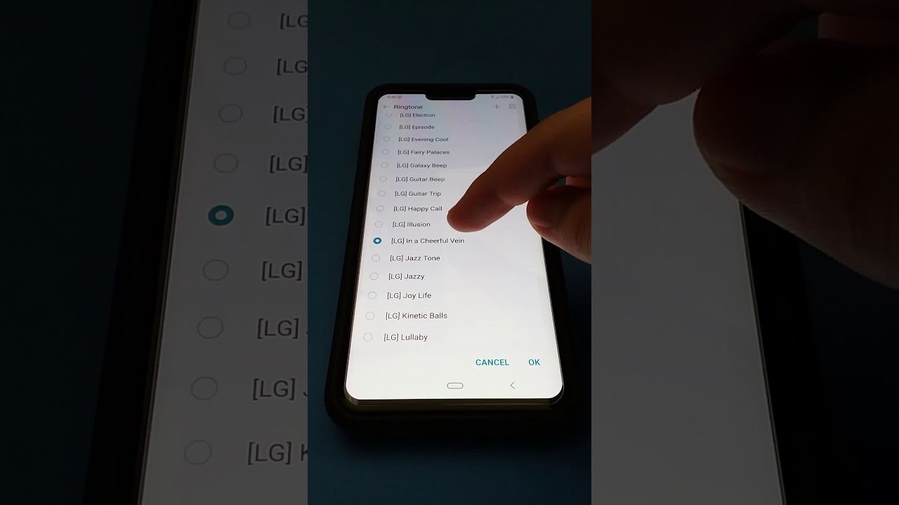 LG G8 ThinQ playing classic LG ringtones