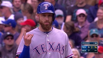 TEX@SEA: Lucroy lines an RBI single to center field