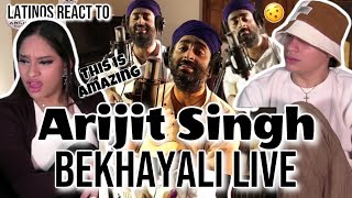 Latinos react to Bekhayali | Arijit Singh Unplugged 🎙Vocal Analysis of Arijit