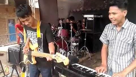Esek-Esek Udug Udug (Iwan fals cover) voc. doro lentera panuluh, odi sekata band, paul, iman bono