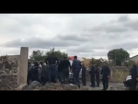 სოფელ კუმურდოში პოლიციასა და ადგილობრივებს შორის დაპირისპირება მოხდა