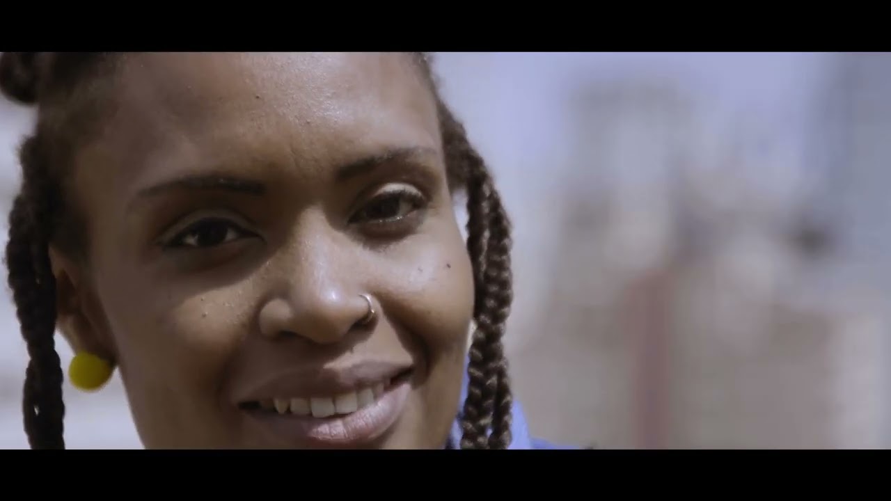 Pluma Forte (Strong Feather) - Trailer