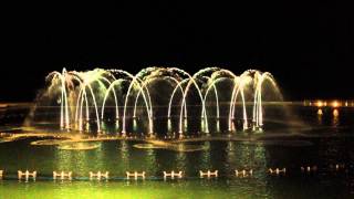 The Smart City Fountain dancing to the Transfomers