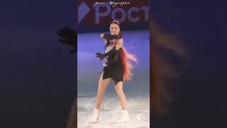 Саша Трусова и ее “рыжие в красный” волосы. Trusova and fiery hair #shorts