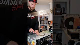 Analog Boom Bap Soul on MPC2000 #boombaptypebeat #chillhop #beatmaking
Full beat: https://tommyvamoz.bandcamp.com/track/ep-2-flipping-andr-84bpm-2-verses
🥁 Drumpacks:
https://www.beatstars.com/tommyvamoz/sound-kits
🎯 Beat Store:
https://www.beatstars.com/tommyvamoz
📸 Instagram:
https://www.instagram.com/tommyvamoz
🎵 Bandcamp:
https://tommyvamoz.bandcamp.com/album/crunch-4-lunch
#lofihiphop #boombaptypebeat #chillhop Analog Boom Bap Soul on MPC2000 #boombaptypebeat #chillhop #beatmaking