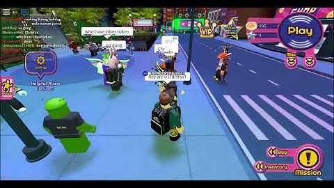 CHRIS GAMING ON ROBLOX ROBEATS!!!