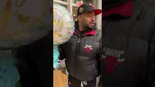 Am Having Baby A Girl Not A Boy Bro You Showed Up With The Wrong Balloon This Joker Smh