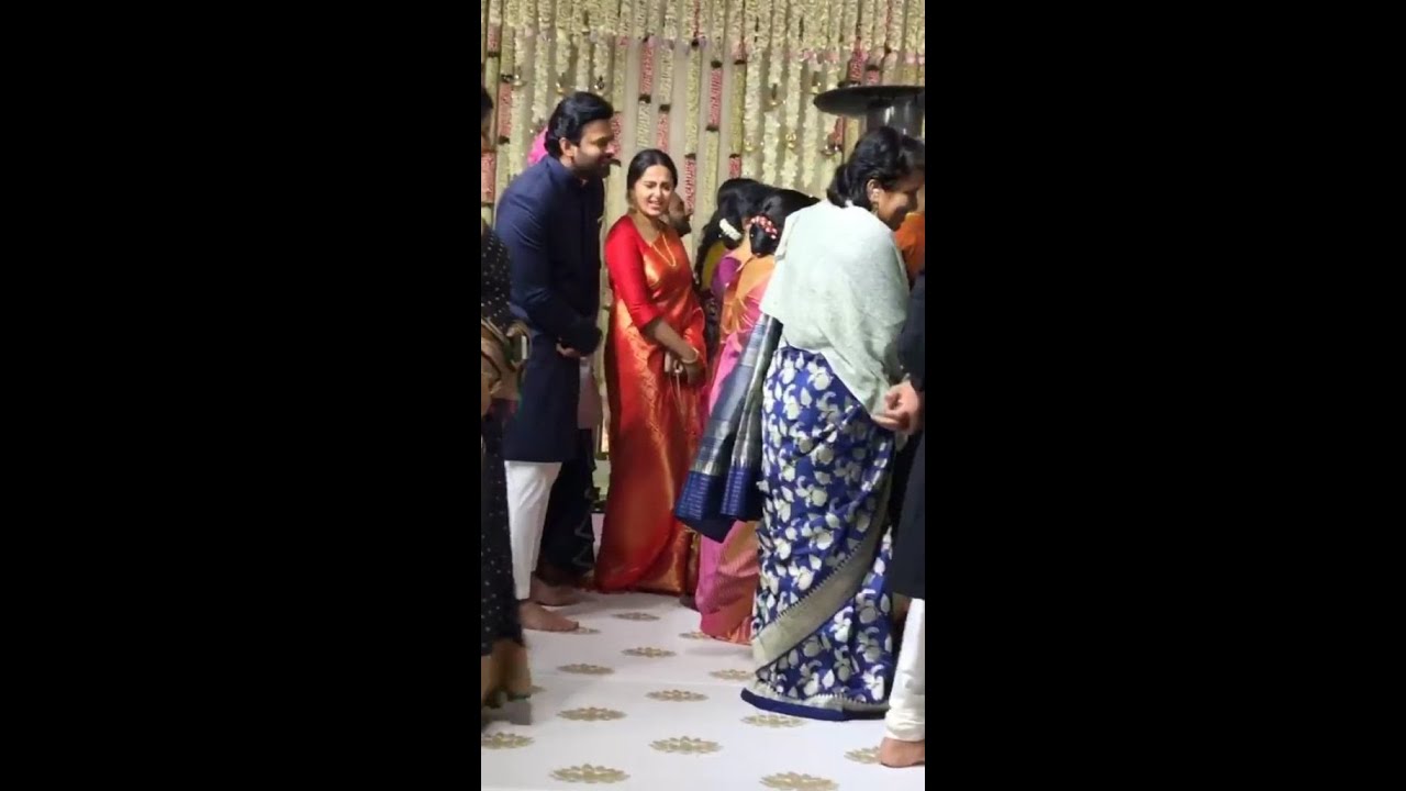 ప్రభాస్,అనుష్క : Prabhas & Anushka Shetty CUTE Visuals At SS Rajamouli Son Karthikeya's Wedding