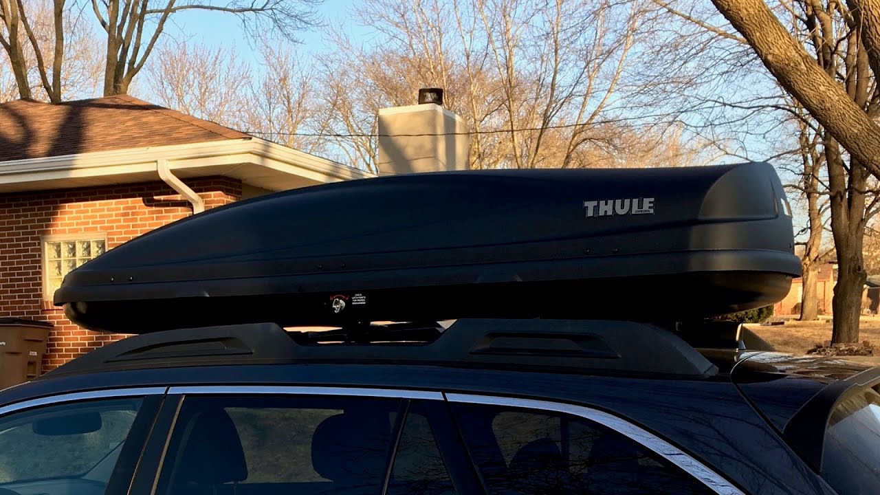 Thule Force XL Roof Cargo Carrier - Extended (from Subaru) Unboxing and