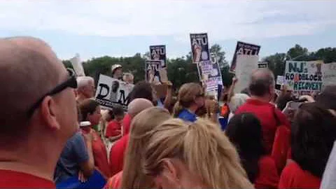 Teachers protest against Chris Christie at Livings...