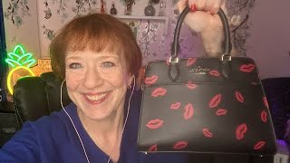 ASMR - What’s in my purse?  How I organize my stuff.  Soft spoken