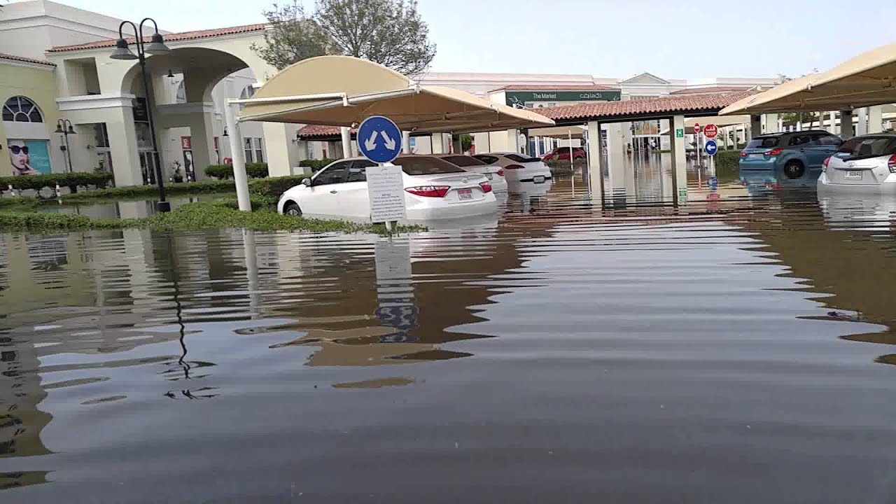 Flood in Dubai. Part 2 of 4. Courtyard Marriott and shopping center