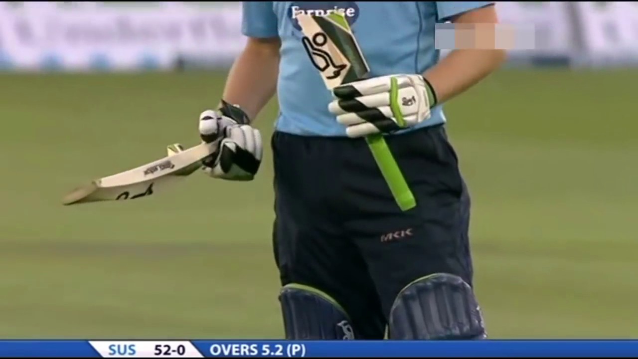 Top 10 Funniest Moments in Cricket History Ever Cricket Funny Moments ...