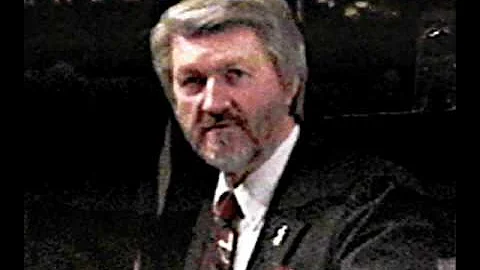 Richard C Hogland has Shocking Proof of Life on Ma...