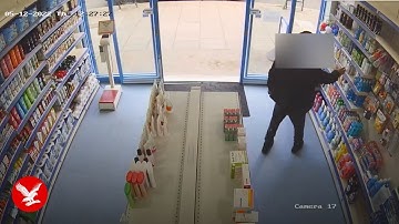Shoplifters brazenly steal from pharmacies in shocking CCTV