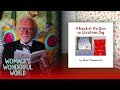 A KNOCK AT THE DOOR ON CHRISTMAS DAY by Allan Plenderleith (2-6 years) - Tap, tap, tap...