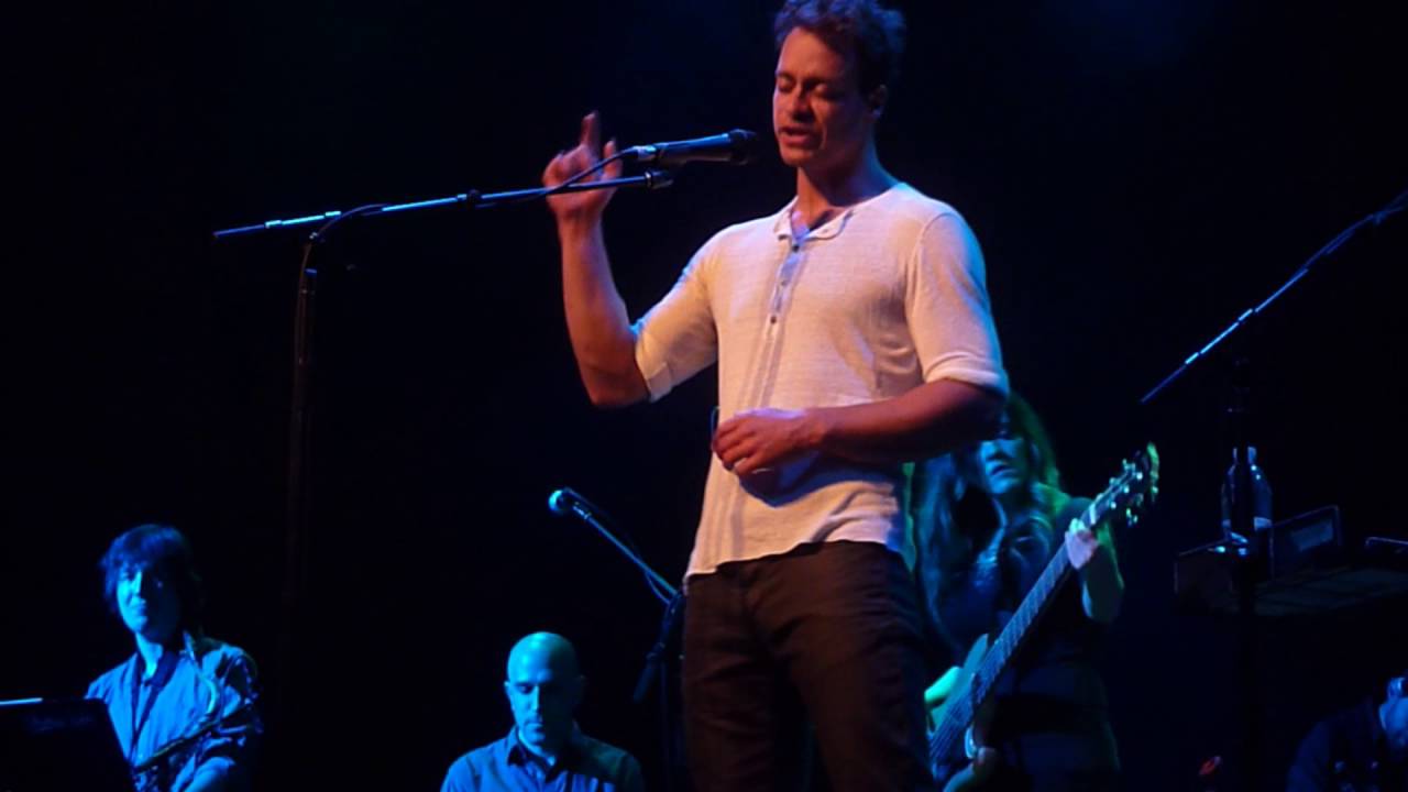 Amos Lee LIVE "Lost Child" Music Box Atlantic City YouTube