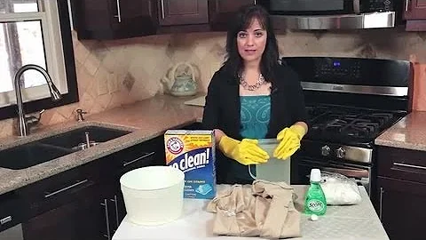 How to Get an Armpit Smell Out of a Shirt : Removing Smells From Clothes