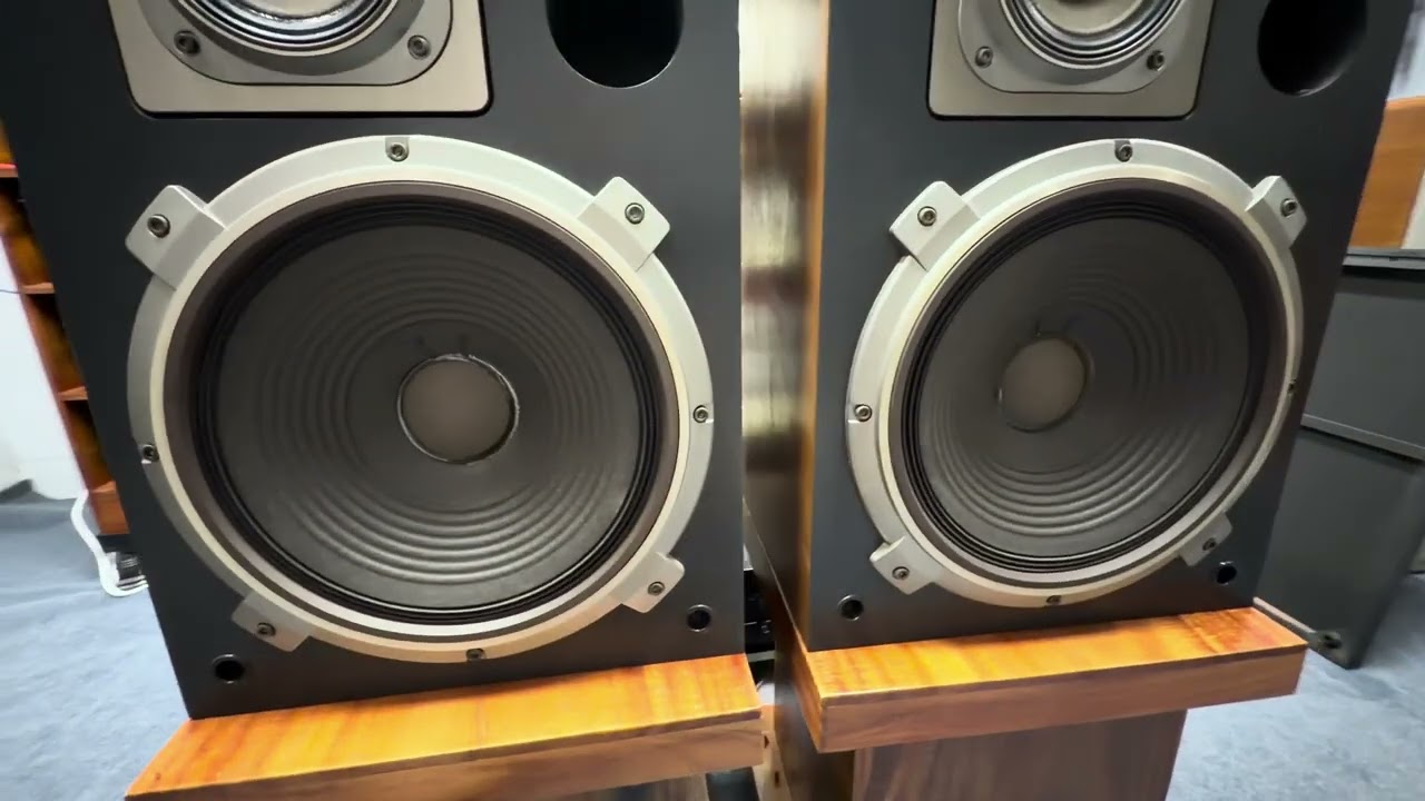 Trio 606 trùm cuối zin tuyệt đối giá 12tr5 bao ship LH : 0961175899