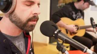 Video thumbnail of "Kings Of Leon -- Temple COVER @ Athens Rock FM 96,9"