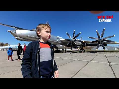 Музей авиации в Киеве Смотрим на самолеты и вертолеты The State Aviation Museum