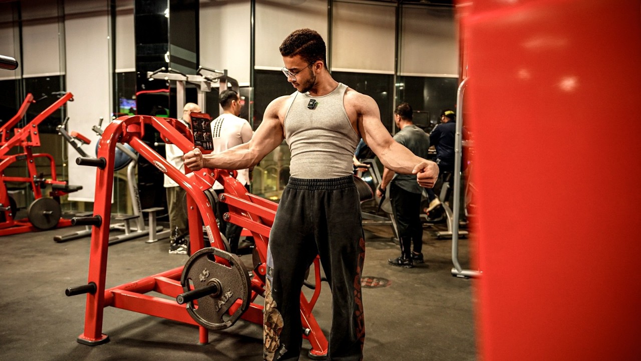 يوم رمضاني هادئ ك جيماوي شاب