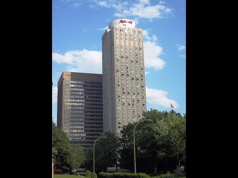 full-hotel-tour-and-review-of-the-marriott-chateau-champlain,-montreal,-quebec,-canada