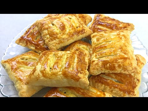 Видео рецепт Закусочные пирожки с грибами и сыром