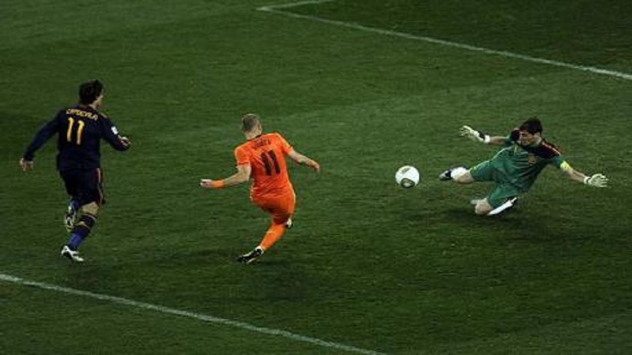 spain vs netherlands 2010 world cup - YouTube