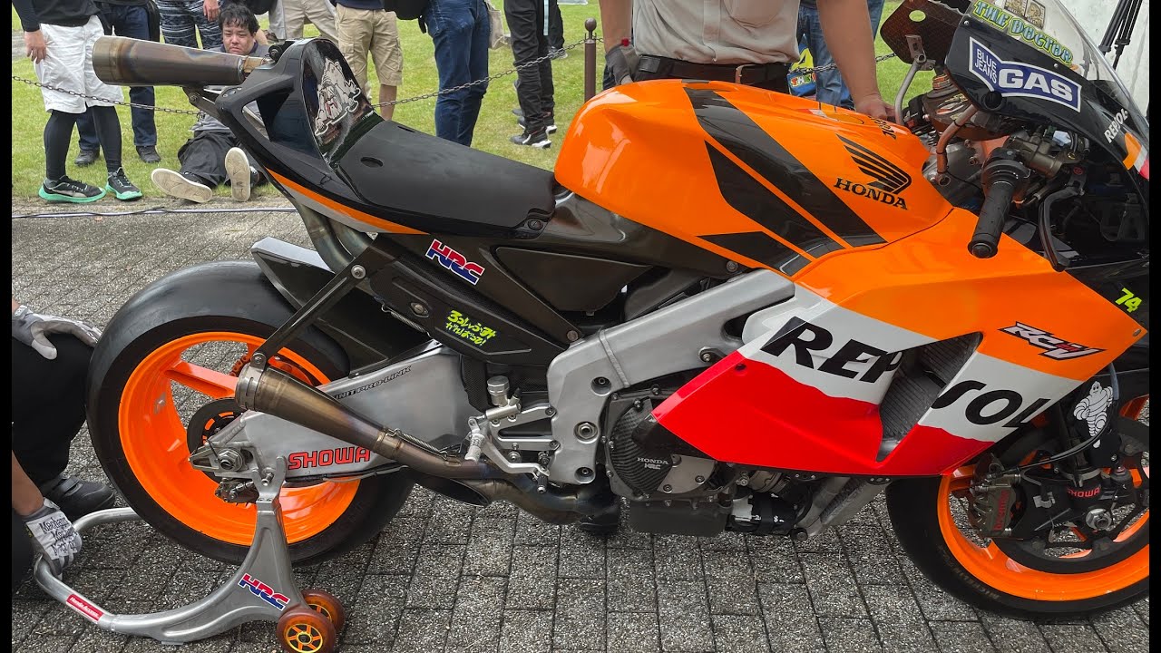 太*一様 Honda Racing RTL260F オーナーズマニュアル 201 エンジン始動Motul Grand Prix of Japan HONDA NSR500（1997）RC211V