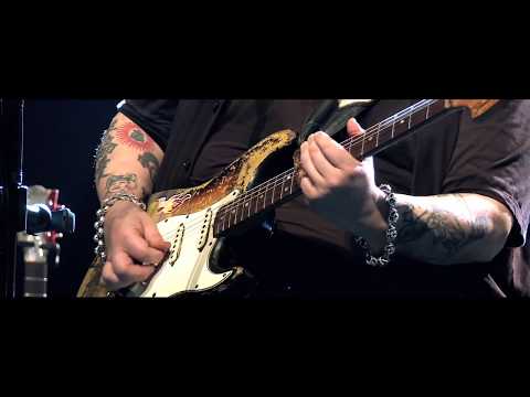 Popa Chubby - Rollin' and tumblin' (Official Video)