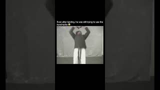 “Hilarious Nunchucks Fail: Man Falls Twice Trying to Show Off His Skills!”