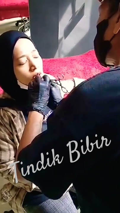 #shortvideo #tindik #tindikbibir #labret #labretpiercing #jilbab #jilbabpemersatu #cewek #cewejilbab
