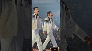 permisi the king mau lewat #sehun #chanyeol #exo