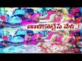 CC camera shows of Mangalsutra robbed by priest in Medak district