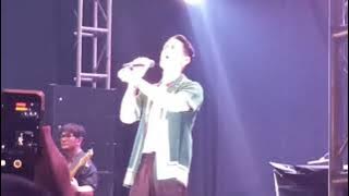 Afgan live music di Sawarga Courtyard Summarecon Mall Bandung_6