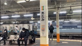 JR東日本/東海熱海駅（JT21/CA00）を発車する時の車窓。さようならJR東日本お久しぶりですJR東海〜（2022.12.27.17:51）