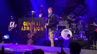 Machine Gun Kelly - Spotlight (+ Intro) @ TivoliVredenburg Utrecht