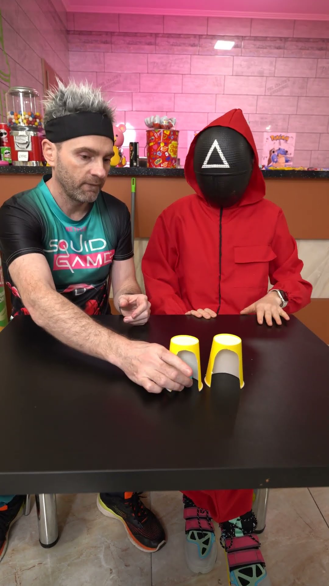 SQUID GAME -  disappearing marshmallow