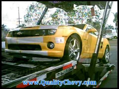 2012 Chevrolet Camaro 2lS Being Unloaded - YouTube