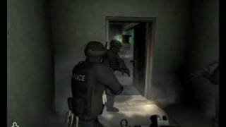 SWAT 4 - entering room