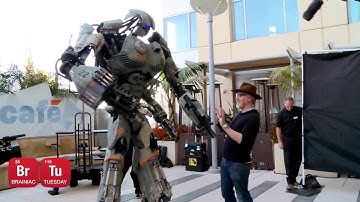 Brainiac Tuesday Highlights with Derek from Veritasium YouTube Geek Week)