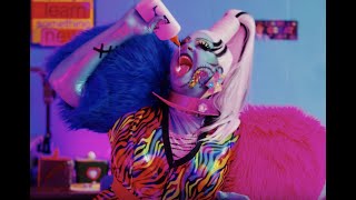 Nina West feat. Bobby Moynihan - Lisa Frankenstein (Official Music Video) Nina West feat. Bobby Moynihan - Lisa Frankenstein (Official Music Video)
